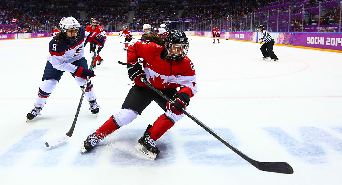 Assistir a um jogo de hóquei no gelo no Canadá - 2023